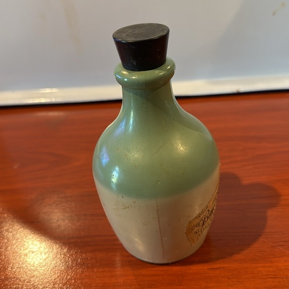 Vintage Avon Jug Bay Rum After Shave Lotion Glass Bottle. Empty - Picture 4 of 8